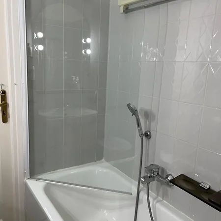 Le Pamela Face A La Апартаменты *