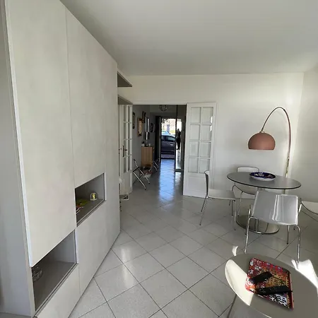 Le Pamela Face A La Appartamento Mentone