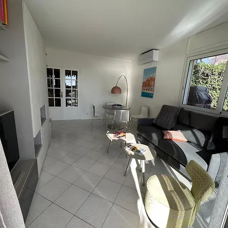 Le Pamela Face A La Appartamento