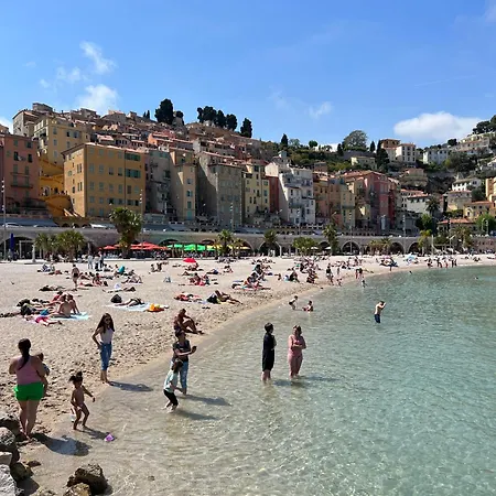 Le Pamela Face A La Appartamento