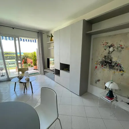 Apartment Le Pamela Face A La *
