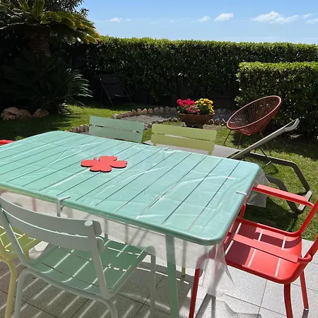 Le Pamela Face A La Appartamento Mentone