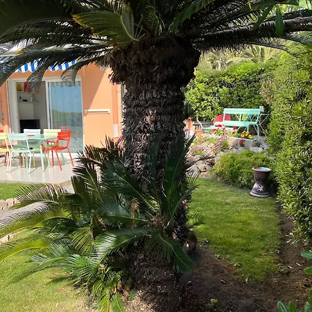 Le Pamela Face A La * Mentone